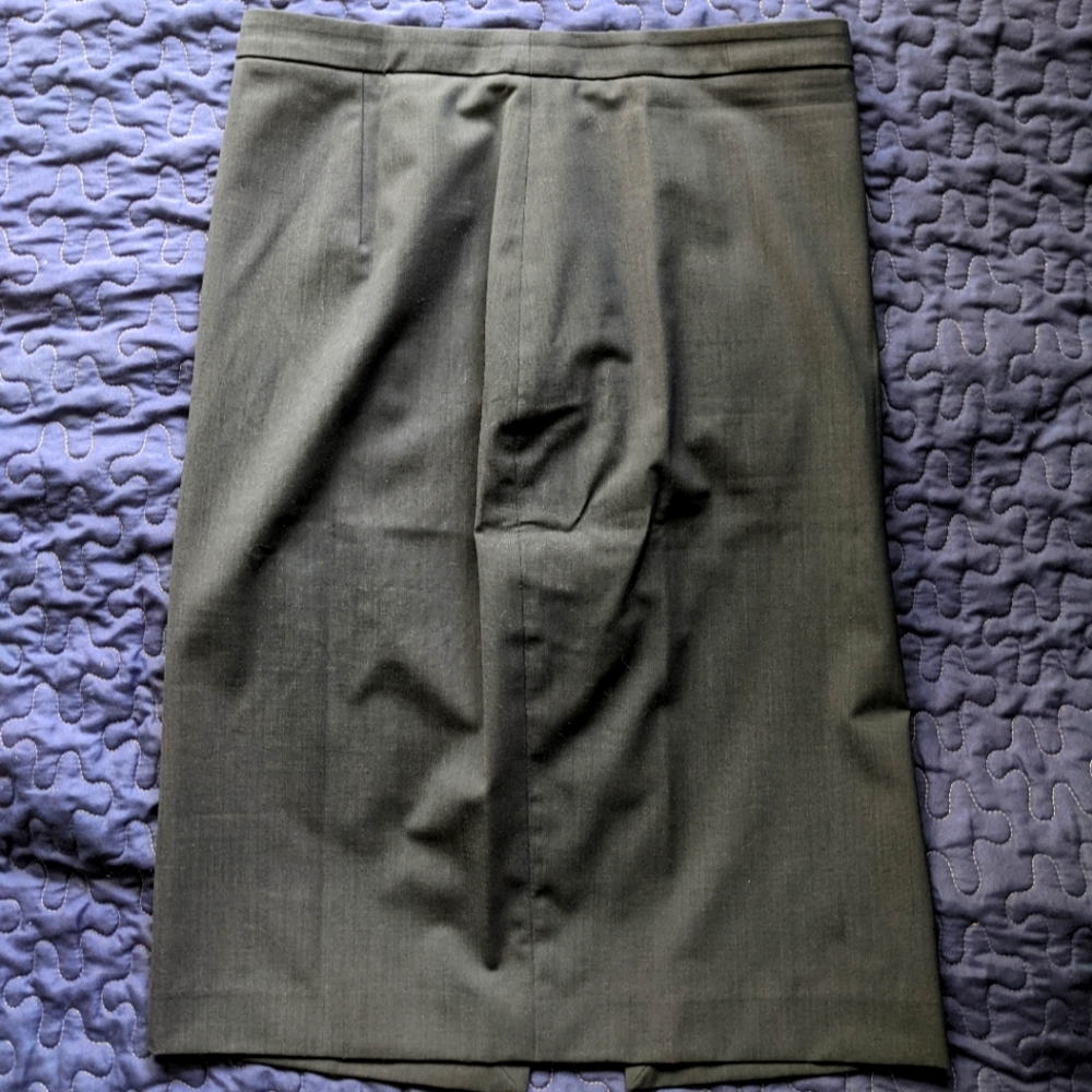 2/$15 Banana Republic Pencil Skirt